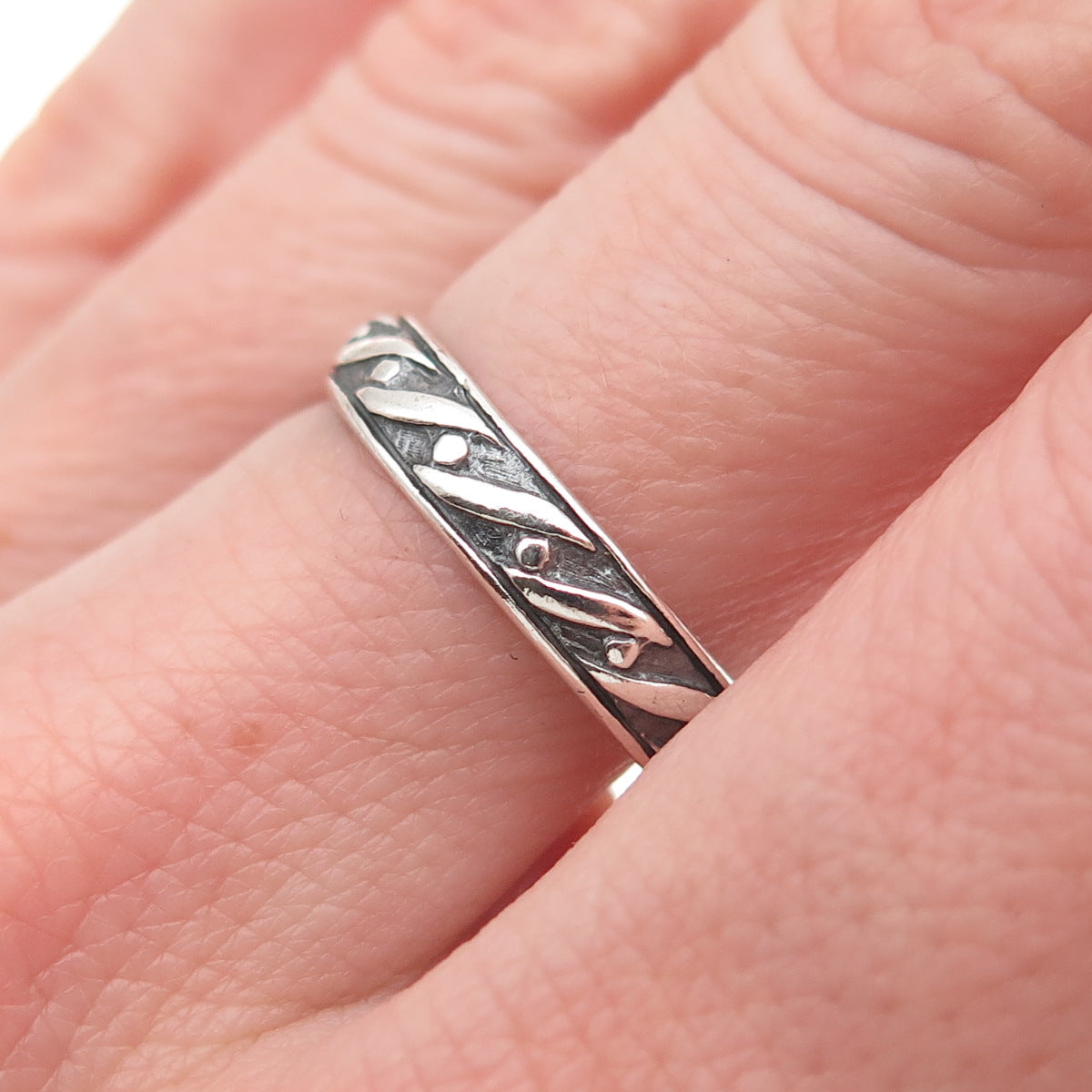 Laurel Elliot Sterling Silver Vintage Hope is The Life of Love Band Ring Size 9