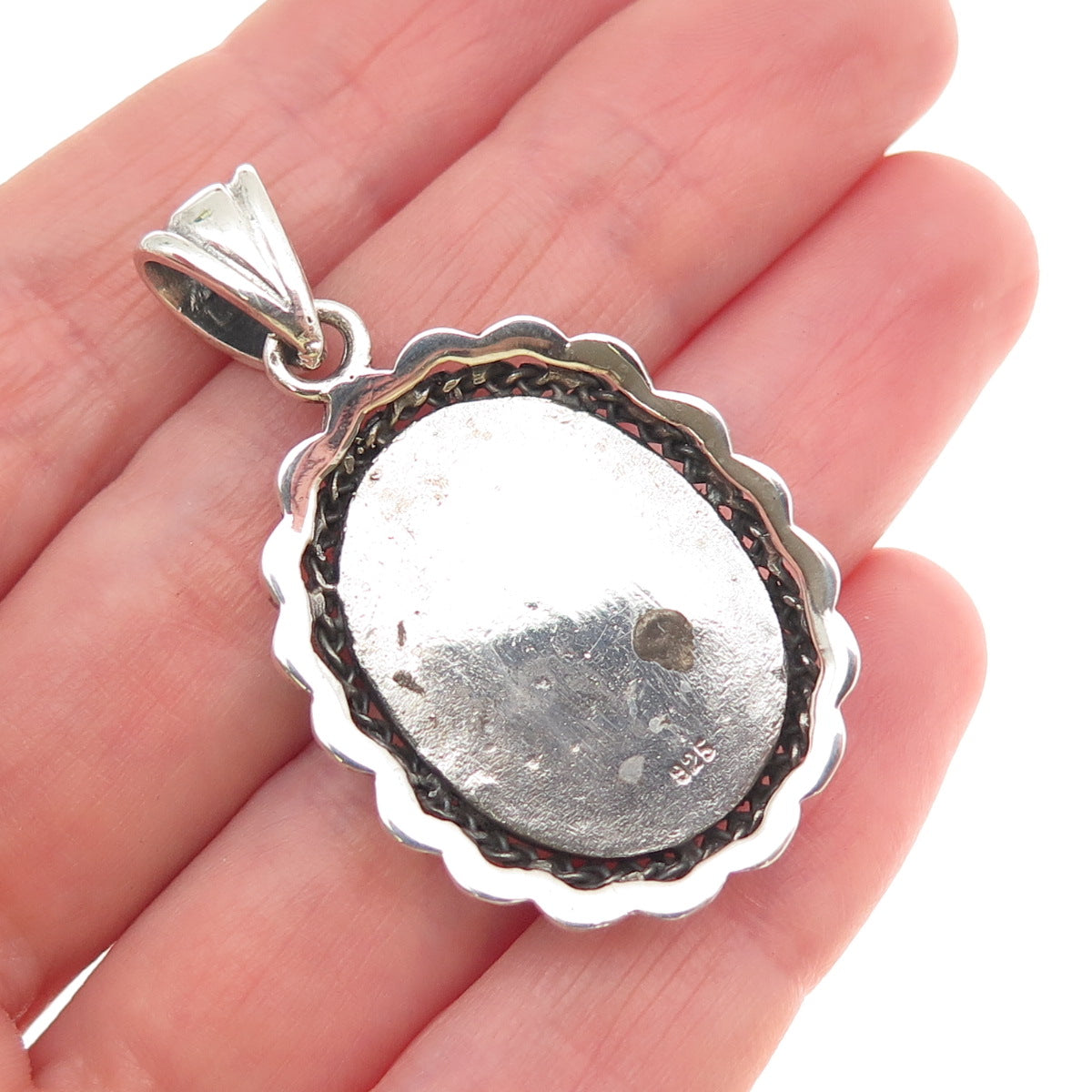 925 Sterling Silver Vintage Real MOP Floral Oxidized Pendant
