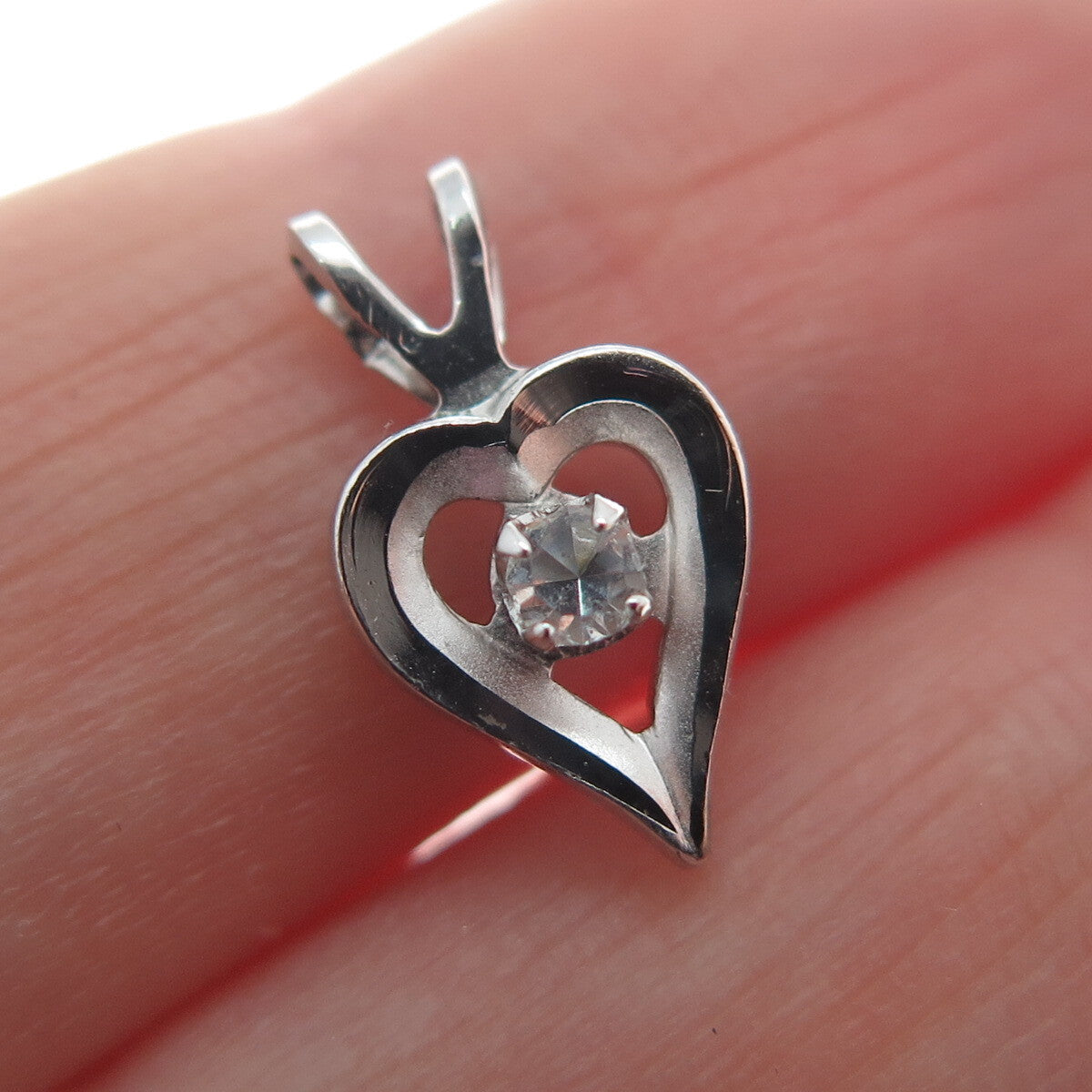 925 Sterling Silver Vintage Round-Cut Rhinestone Open Heart Minimalist Pendant