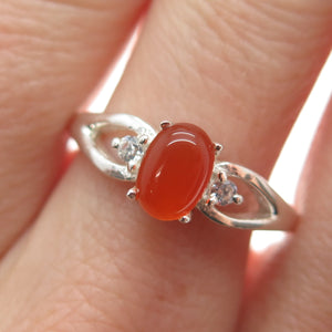 925 Sterling Silver Vintage Real Cabochon Agate & C Z Ring Size 9