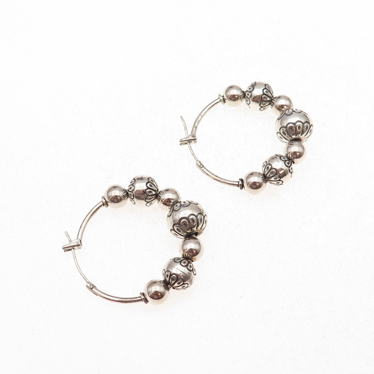 Carolyn Pollack Old Pawn 925 Sterling Silver Vintage Navajo Pearls Hoop Earrings