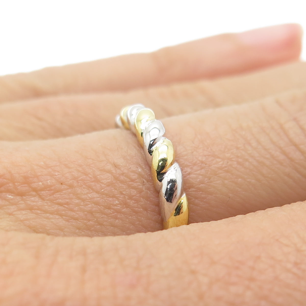 SMK 925 Sterling Silver 2-Tone Twisted Ring Size 7