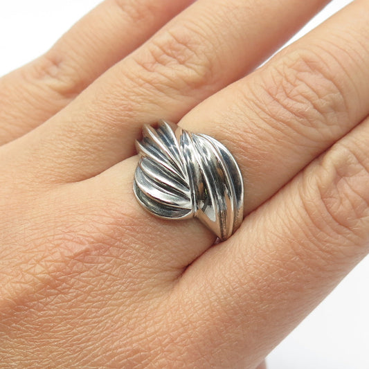 925 Sterling Silver Vintage Modernist Ribbed Ring Size 8.25