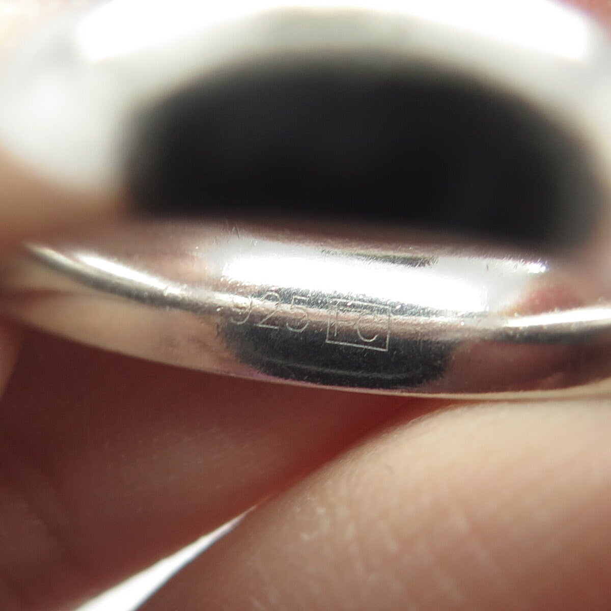 925 Sterling Silver Classic Wedding Band Ring Size 6