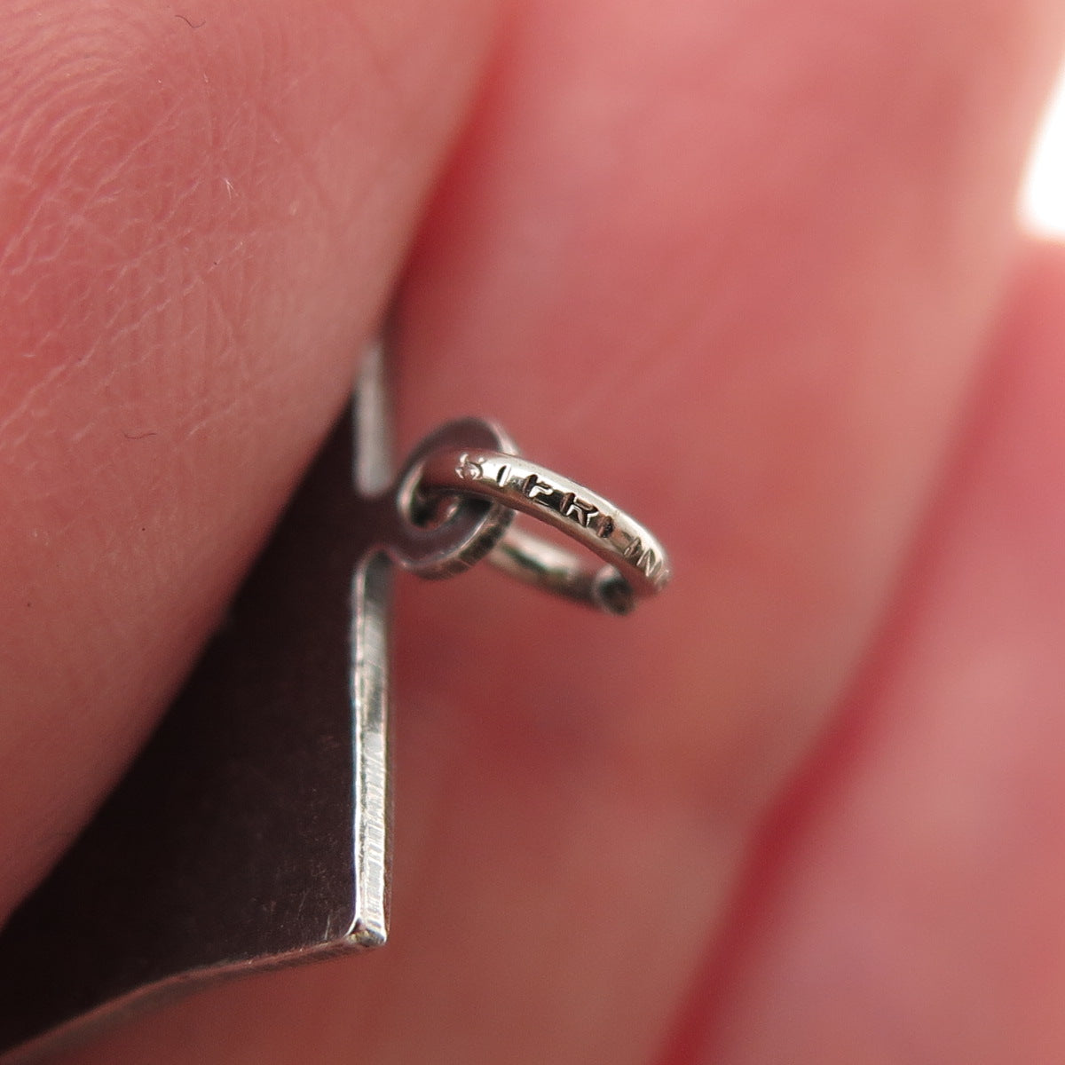 FRENCH & FRANKLIN 925 Sterling Silver Vintage Arkansas Map Mini Charm Pendant