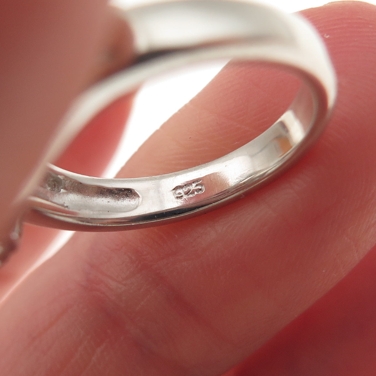 925 Sterling Silver Oval-Cut Multi-Color C Z Bypass Ring Size 6.25