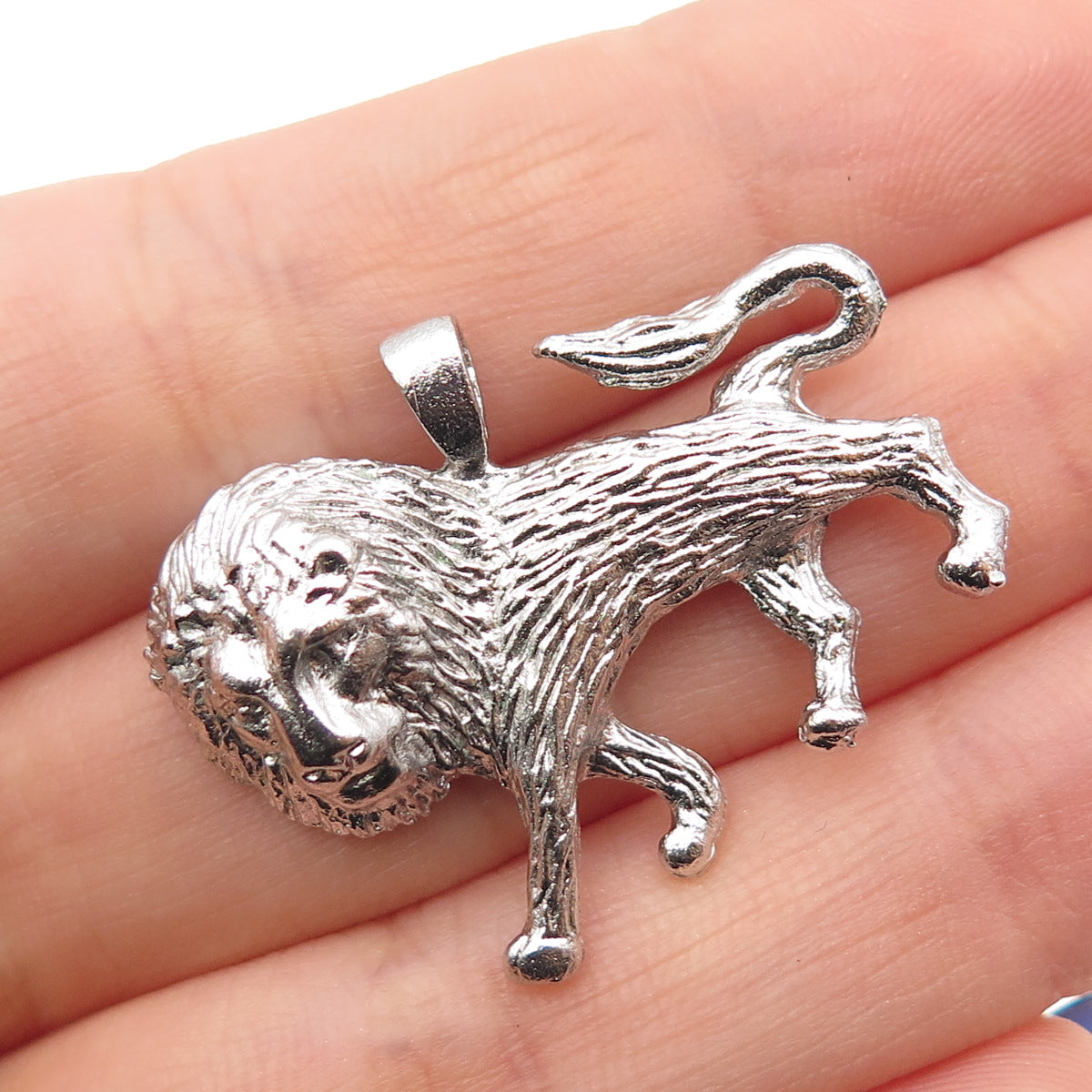 925 Sterling Silver Vintage Lion Charm Pendant