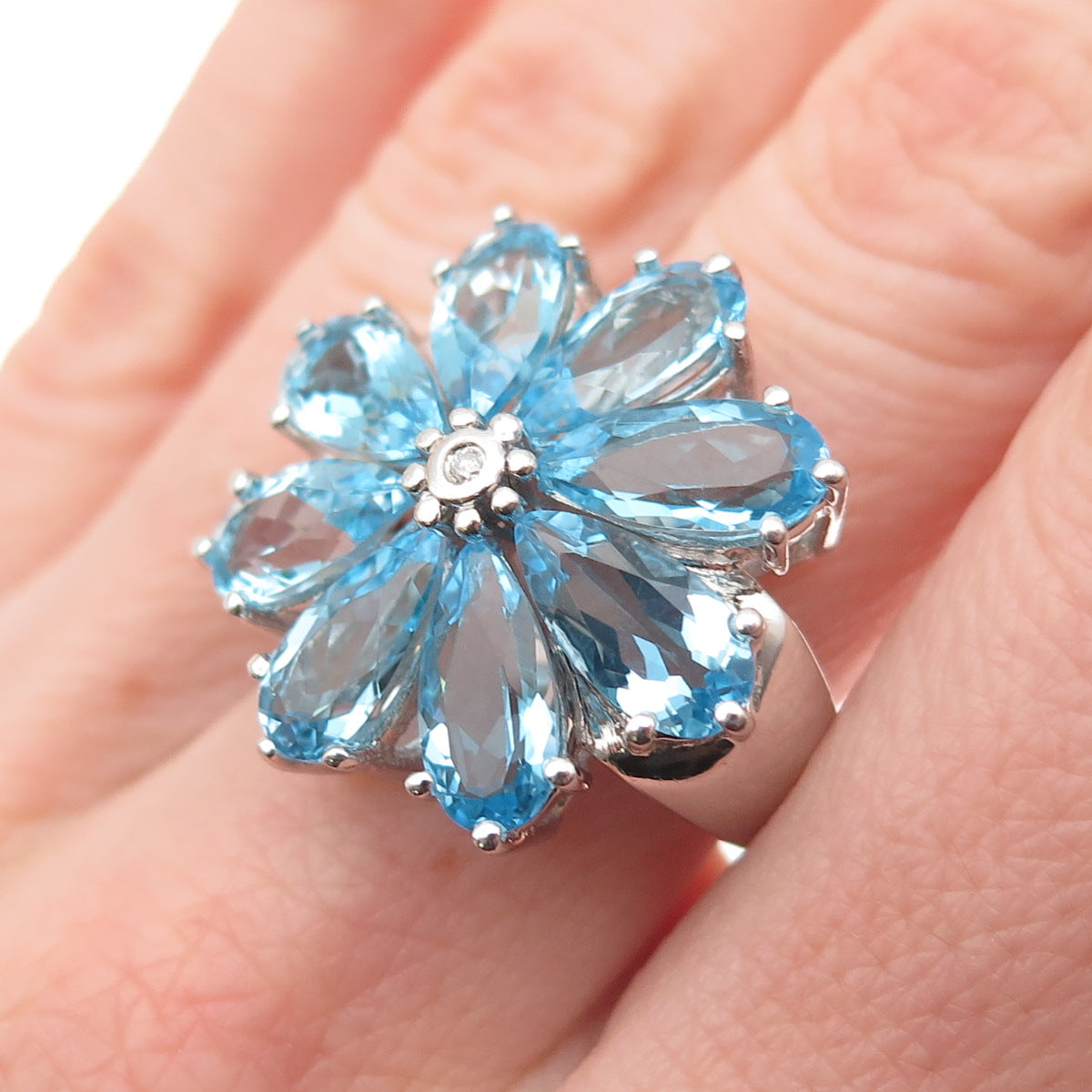 925 Sterling Silver Real Diamond & Swiss Blue Topaz Floral Ring Size 7.25