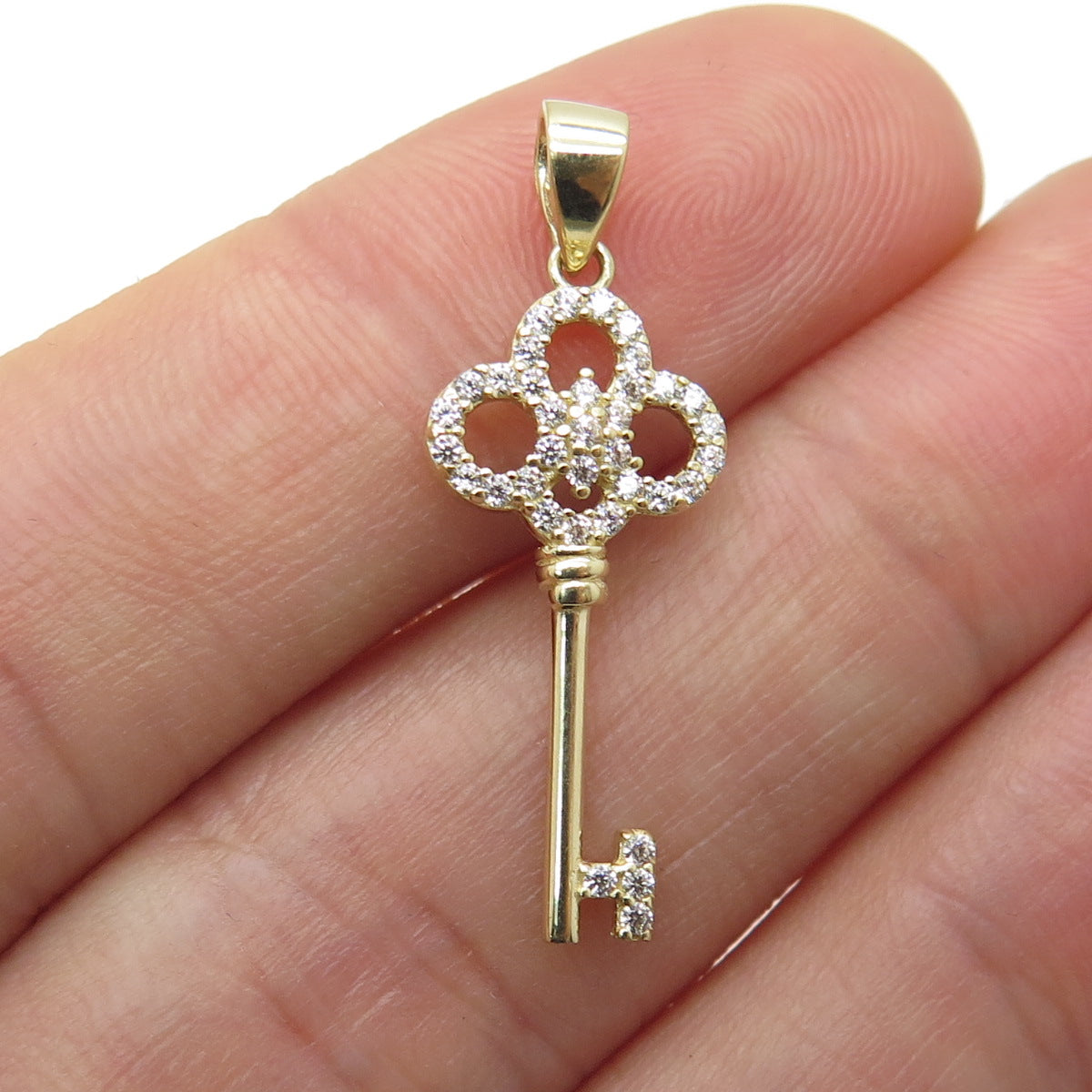 14K Yellow Gold Round-Cut C Z Key Minimalist Charm Pendant