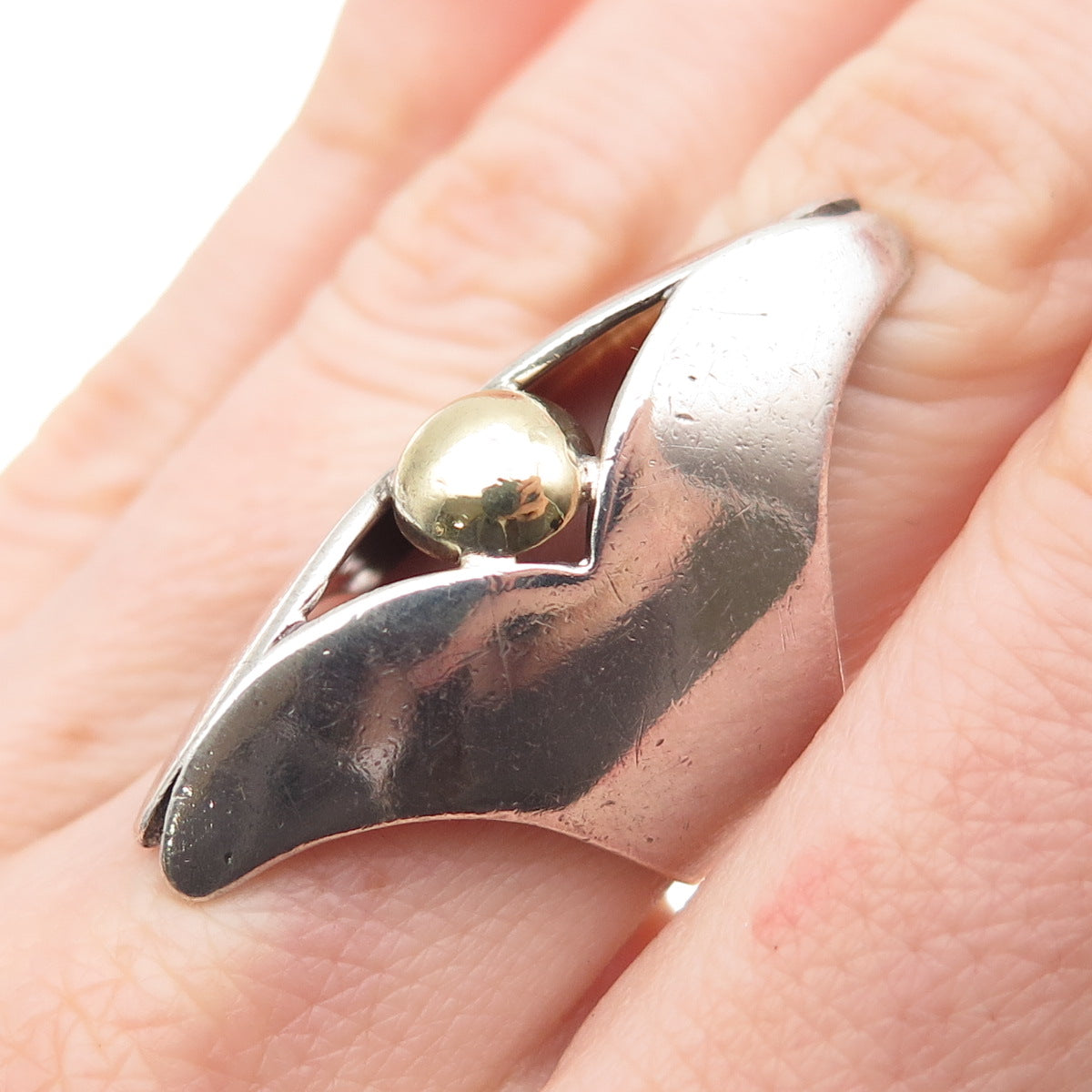 925 Sterling Silver 14K Gold Vintage Modernist Oxidized Ring Size 6.25