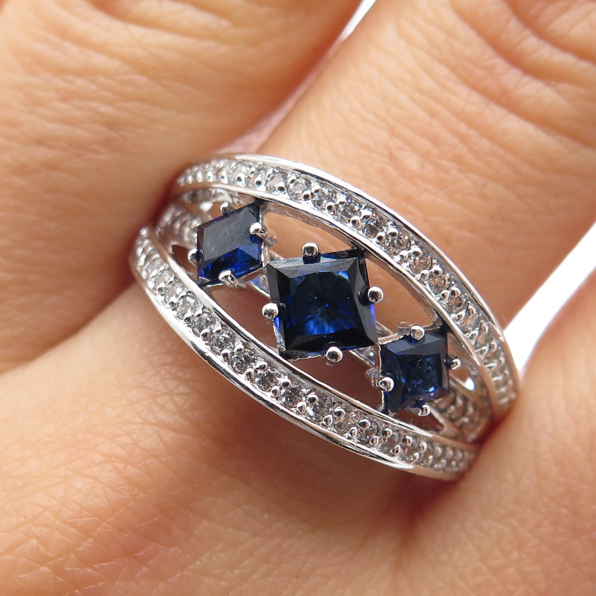 925 Sterling Silver Lab-Created Sapphire & Round-Cut C Z Ring Size 11.25