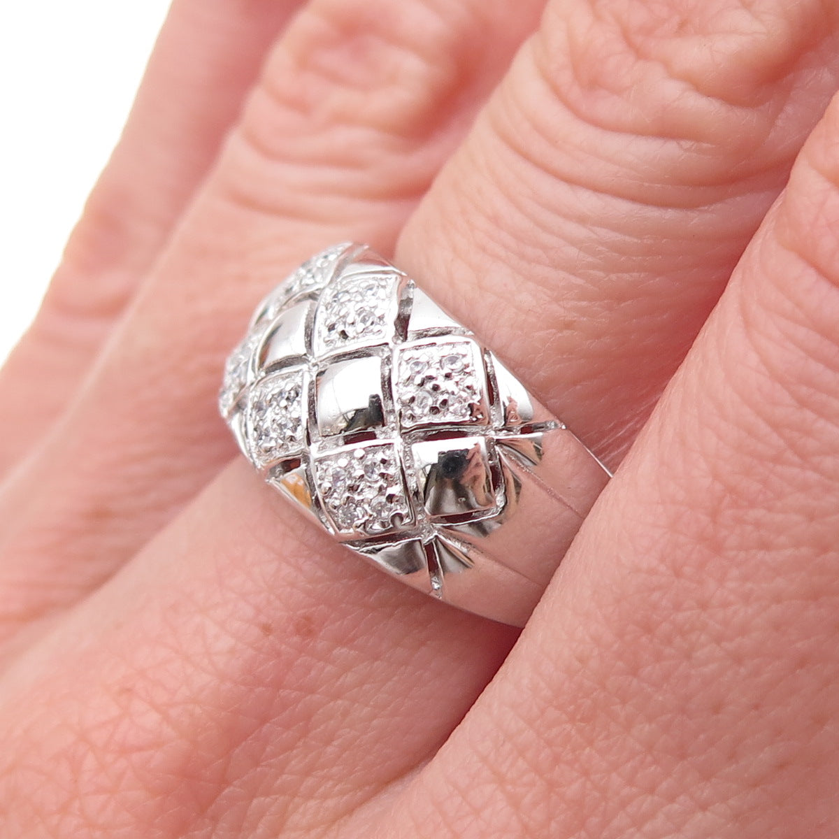 925 Sterling Silver Round-Cut C Z Ring Size 7.25