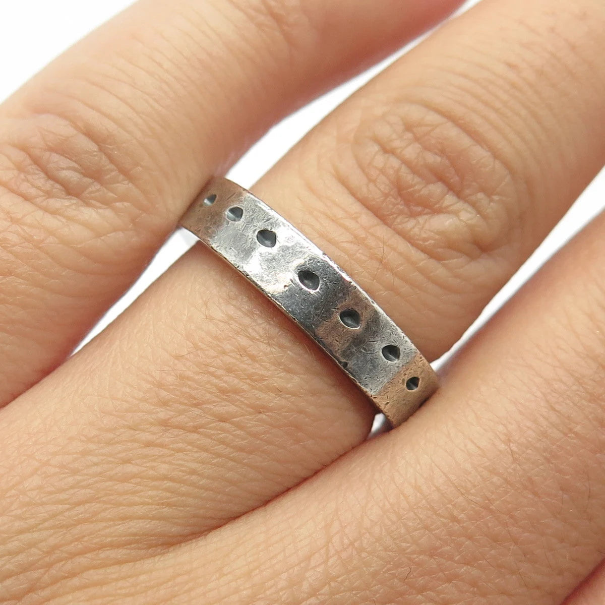 925 Sterling Silver Vintage All Around Dotted Band Ring Size 6.75