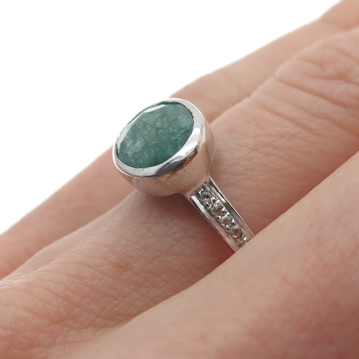 925 Sterling Silver Real Round-Cut Diamond & Oval-Cut Emerald Ring Size 7.75