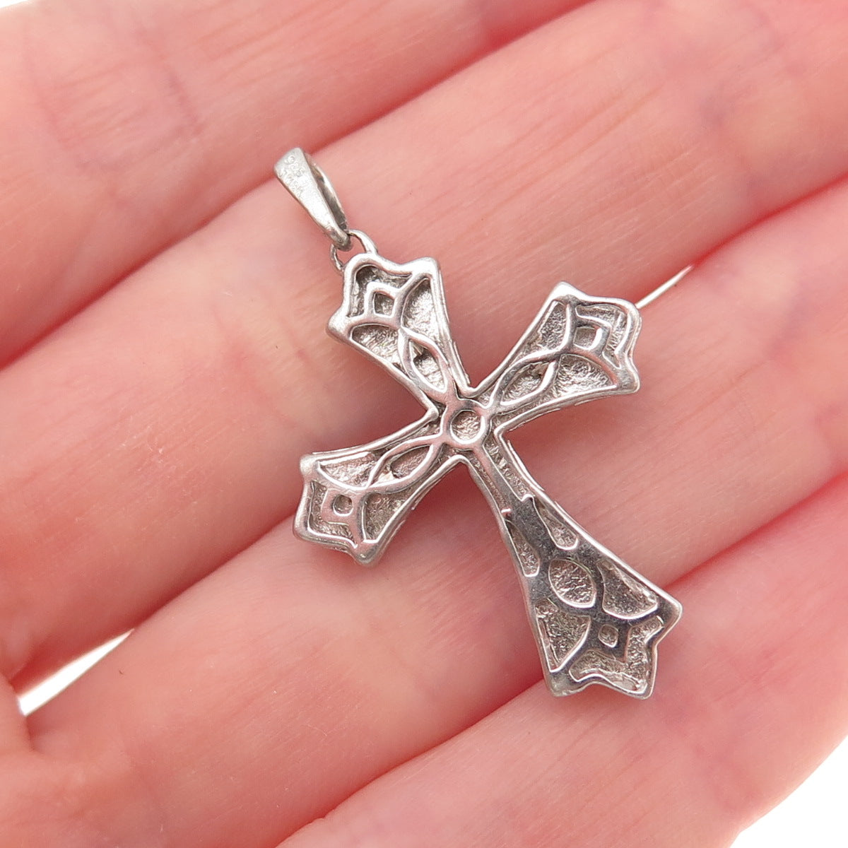 Jane Seymour 925 Sterling Silver Enamel Real Round-Cut Diamond Cross Pendant