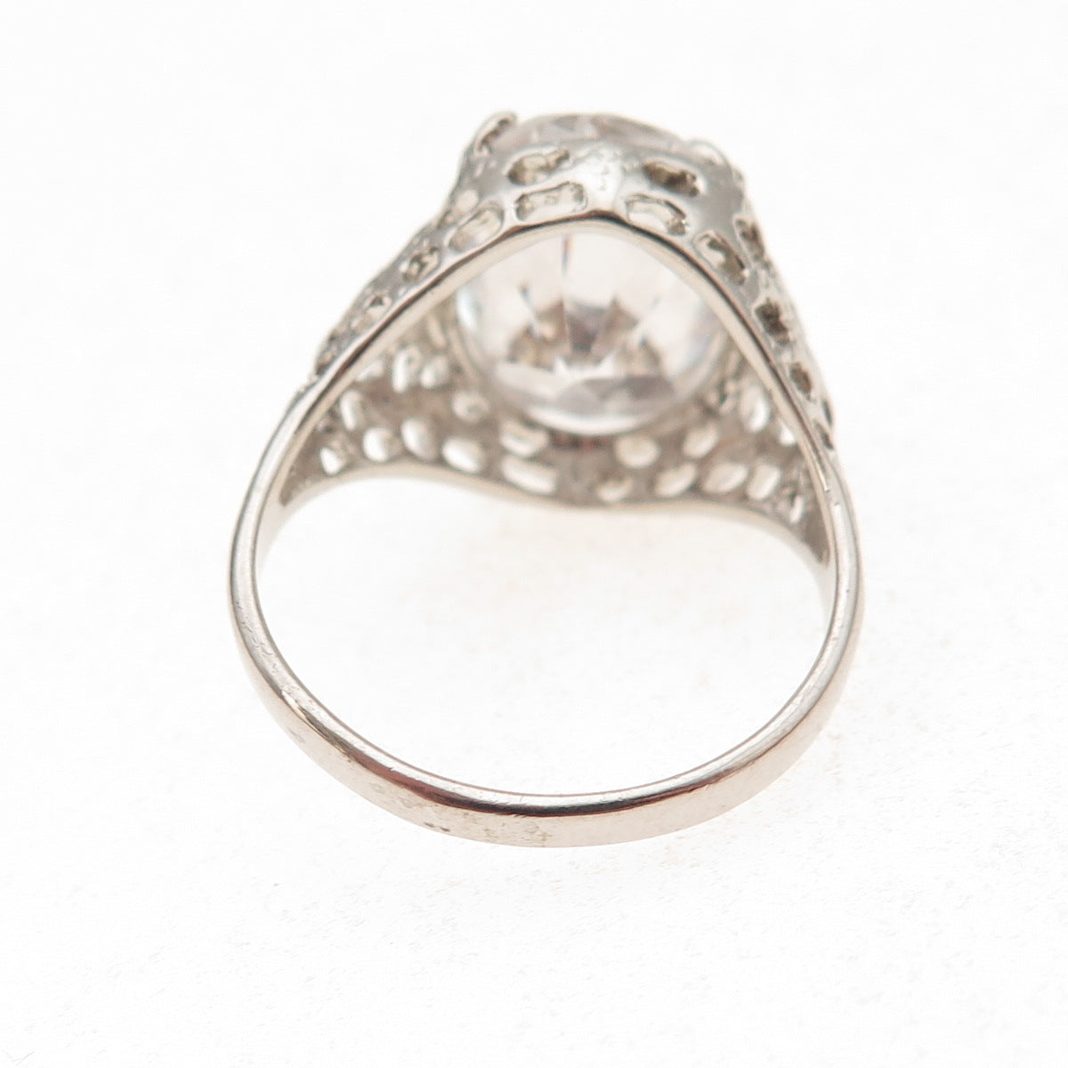 Seta 925 Sterling Silver Vintage Oval-Cut C Z Engagement Ring Size 8.25