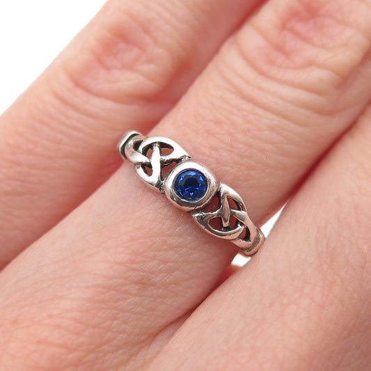925 Sterling Silver Vintage Blue C Z Celtic Trinity Knot Ring Size 5.75