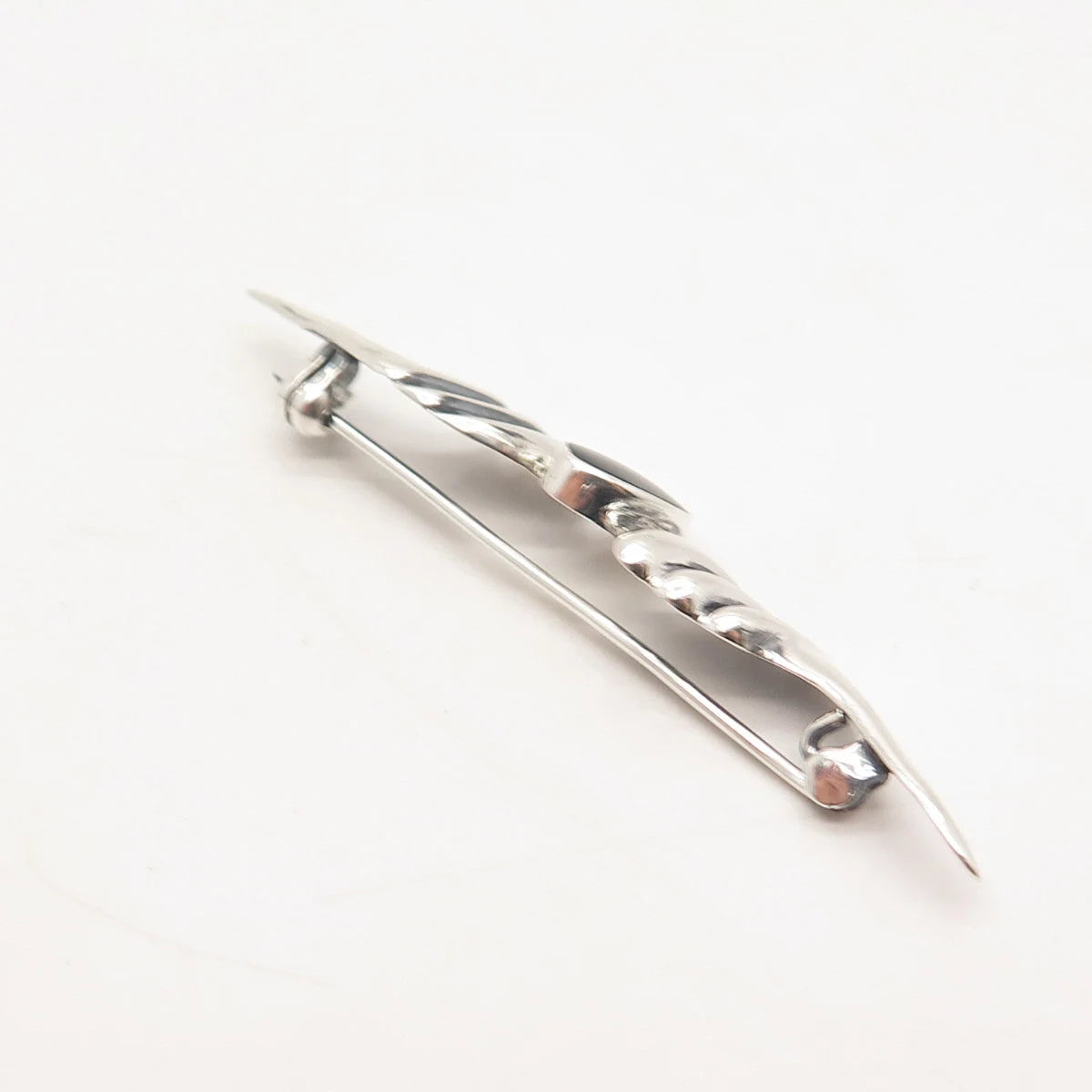 925 Sterling Silver Vintage Real Black Onyx Gemstone Ribbed Pin Brooch