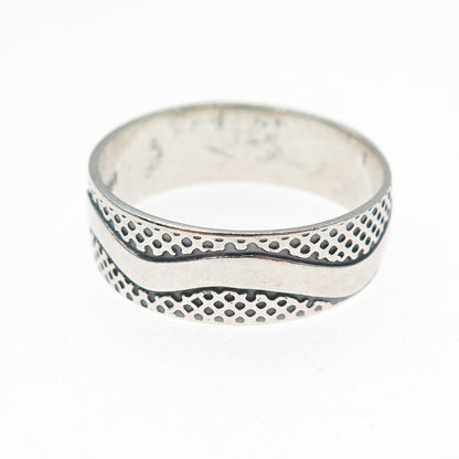 925 Sterling Silver Vintage Modernist Wave Oxidized Band Ring Size 13.25