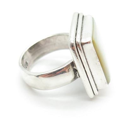 925 Sterling Silver Vintage Real Mother-of-Pearl Modernist Ring Size 6