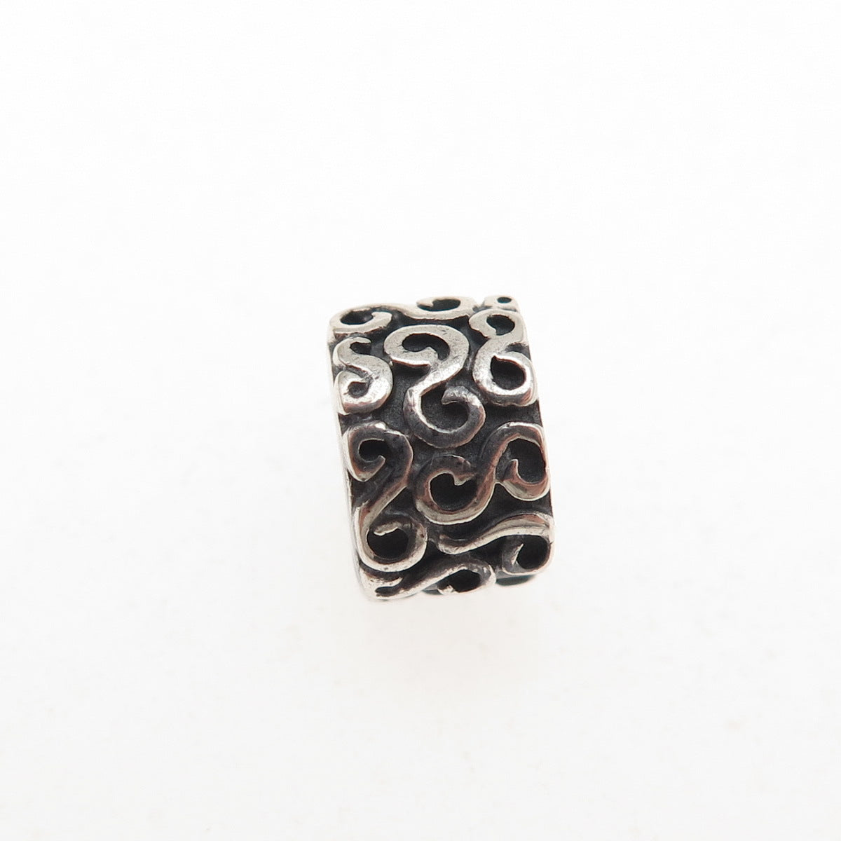Pandora 925 Sterling Silver Swirl Clip Charm