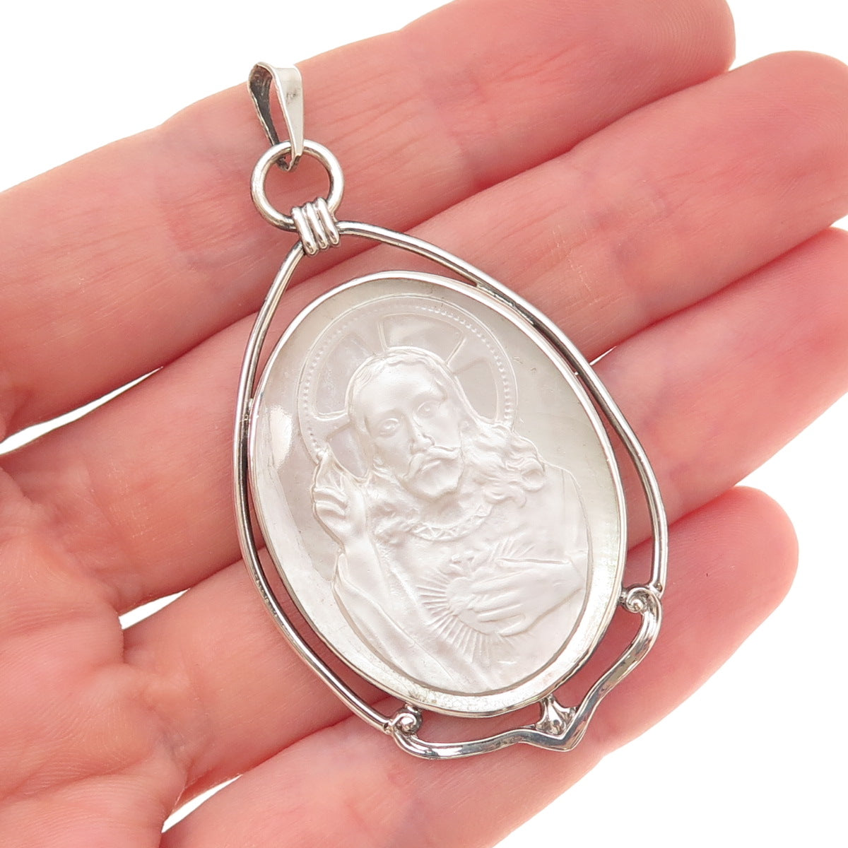 925 Sterling Silver Vintage Real Carved MOP Jesus Cameo Charm Pendant