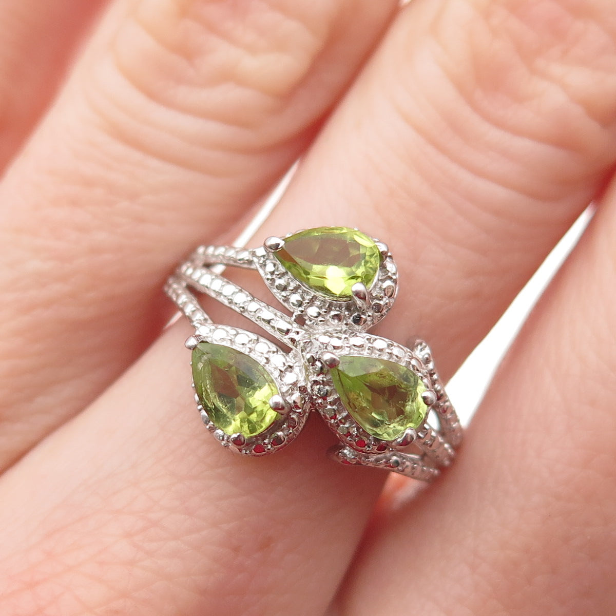 Chuck Clemency 925 Sterling Silver Real Diamond Accent & Peridot Ring Size 7