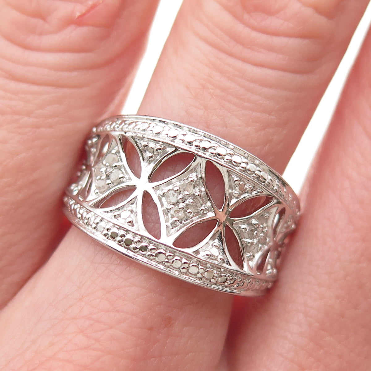 RJ GRAZIANO 925 Sterling Silver Real Round-Cut Diamond Floral Ring Size 10