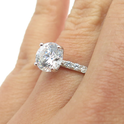 HAN 925 Sterling Silver Round-Cut Shaped C Z Engagement Ring Size 7