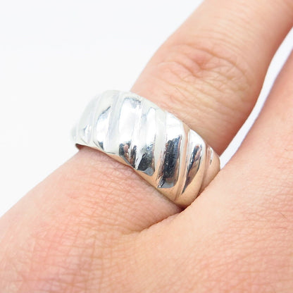 925 Sterling Silver Vintage Rubbed Ring Size 6.5