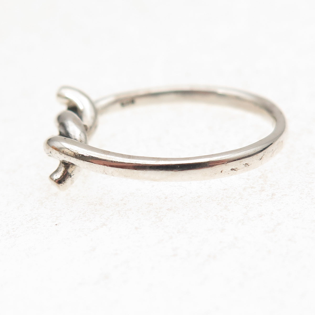 925 Sterling Silver Vintage Twisted Oxidized Ring Size 7