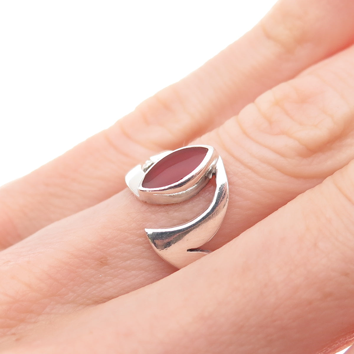 925 Sterling Silver Vintage Real Carnelian Modernist Ring Size 4.5