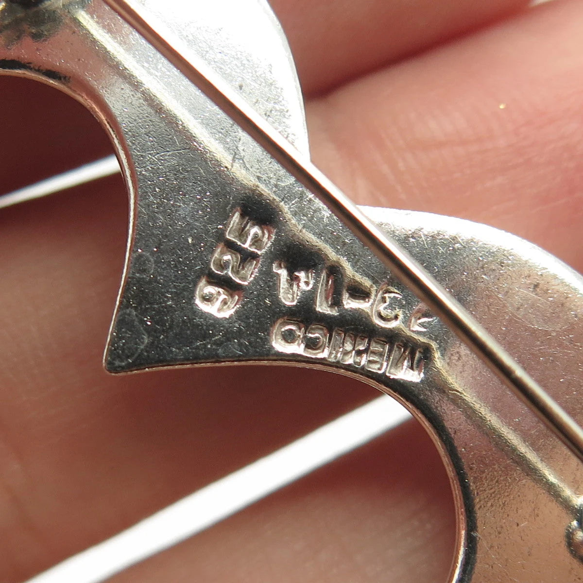 925 Sterling Silver Vintage Mexico Open Heart Pin Brooch