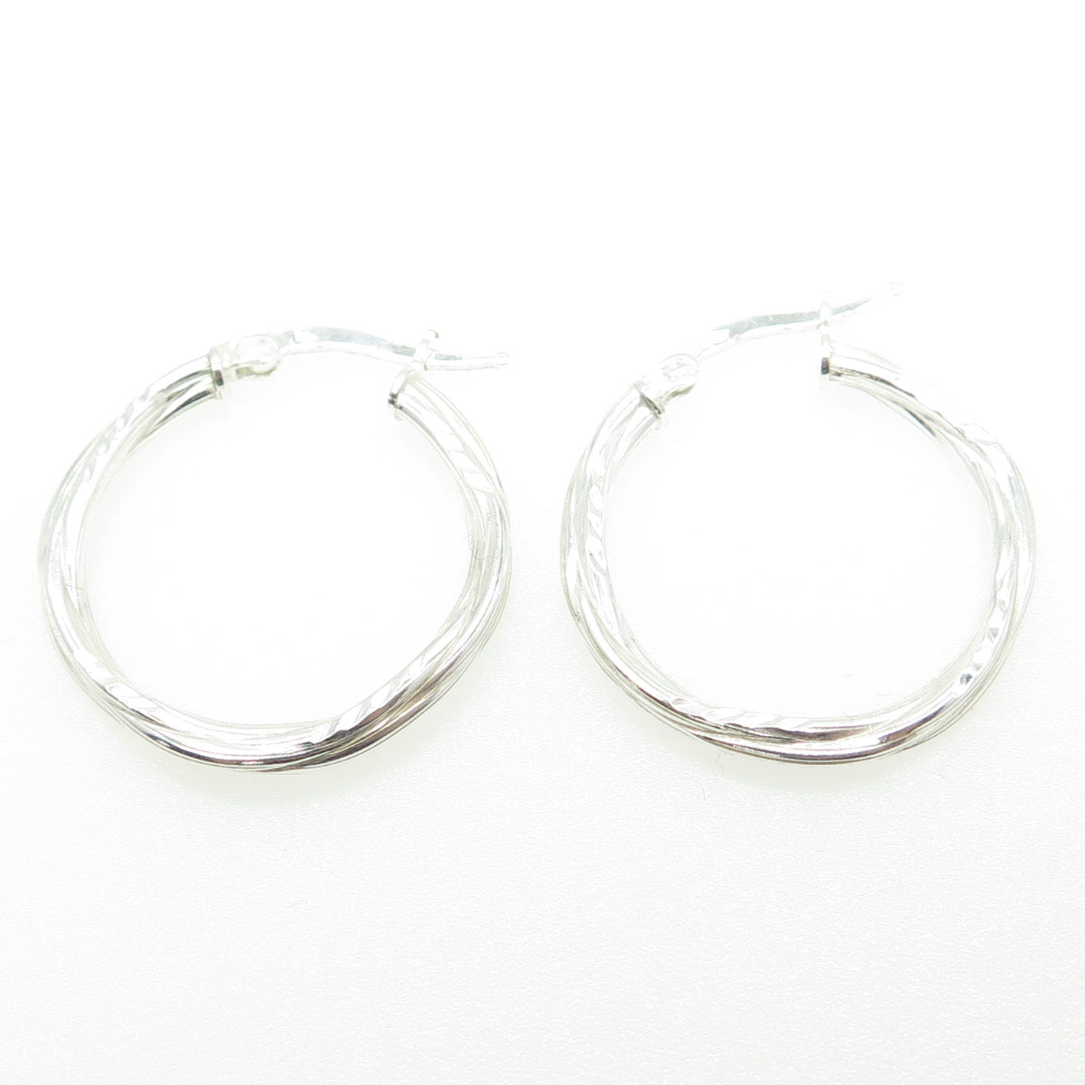 HAN 925 Sterling Silver Ribbed Textured Hoop Earrings