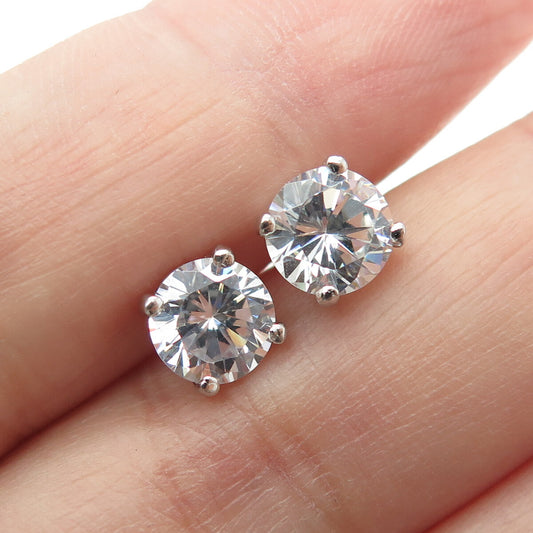 925 Sterling Silver Round-Cut Shaped C Z Stud Earrings