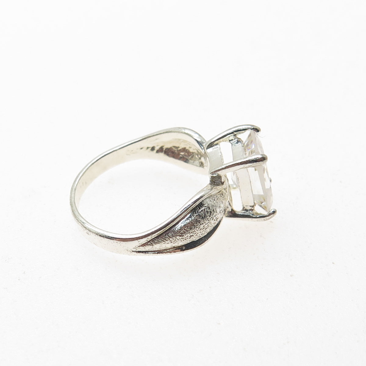 925 Sterling Silver Vintage Radiant-Cut C Z Engagement Ring Size 6