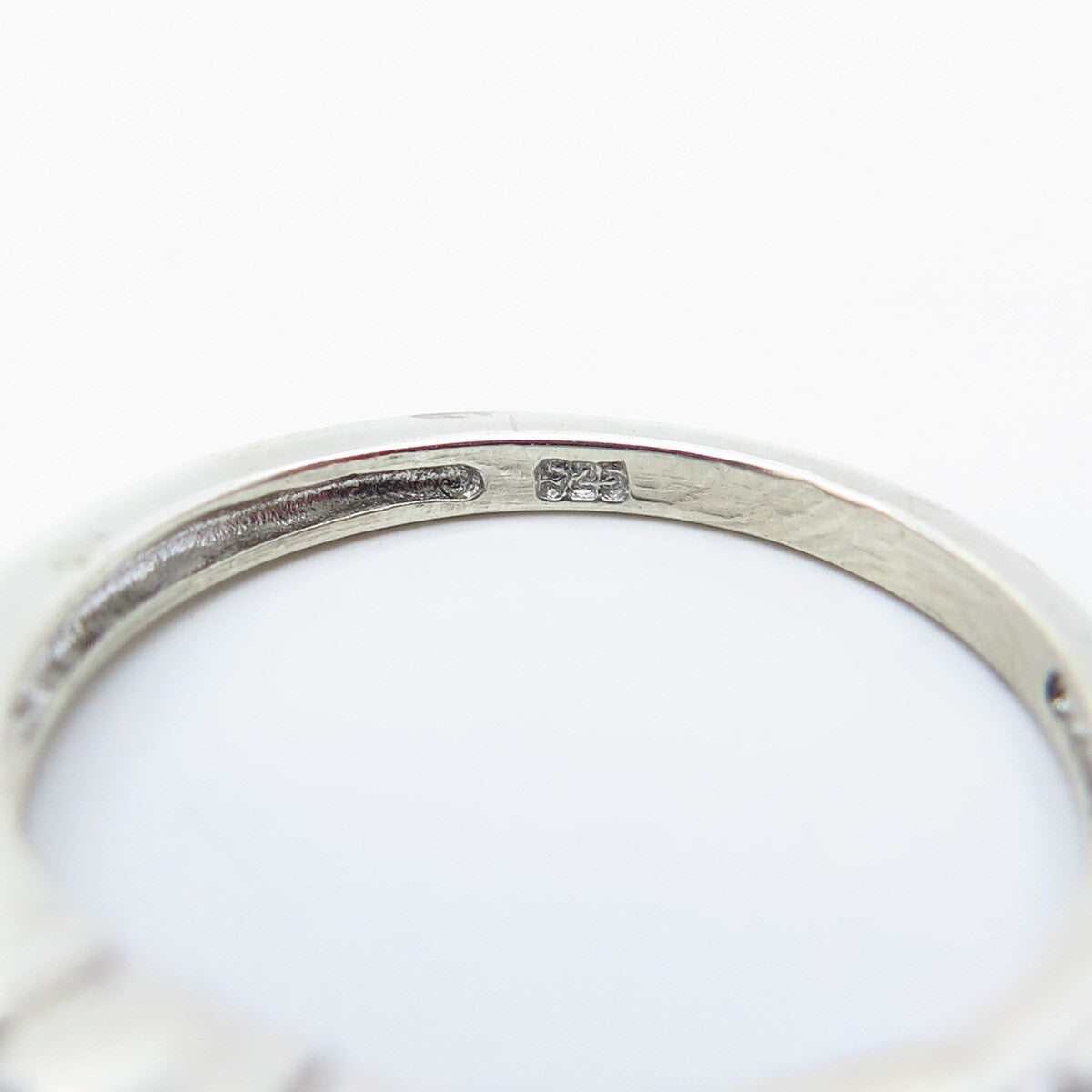 925 Sterling Silver Round-Cut C Z Engagement Ring Size 7.25