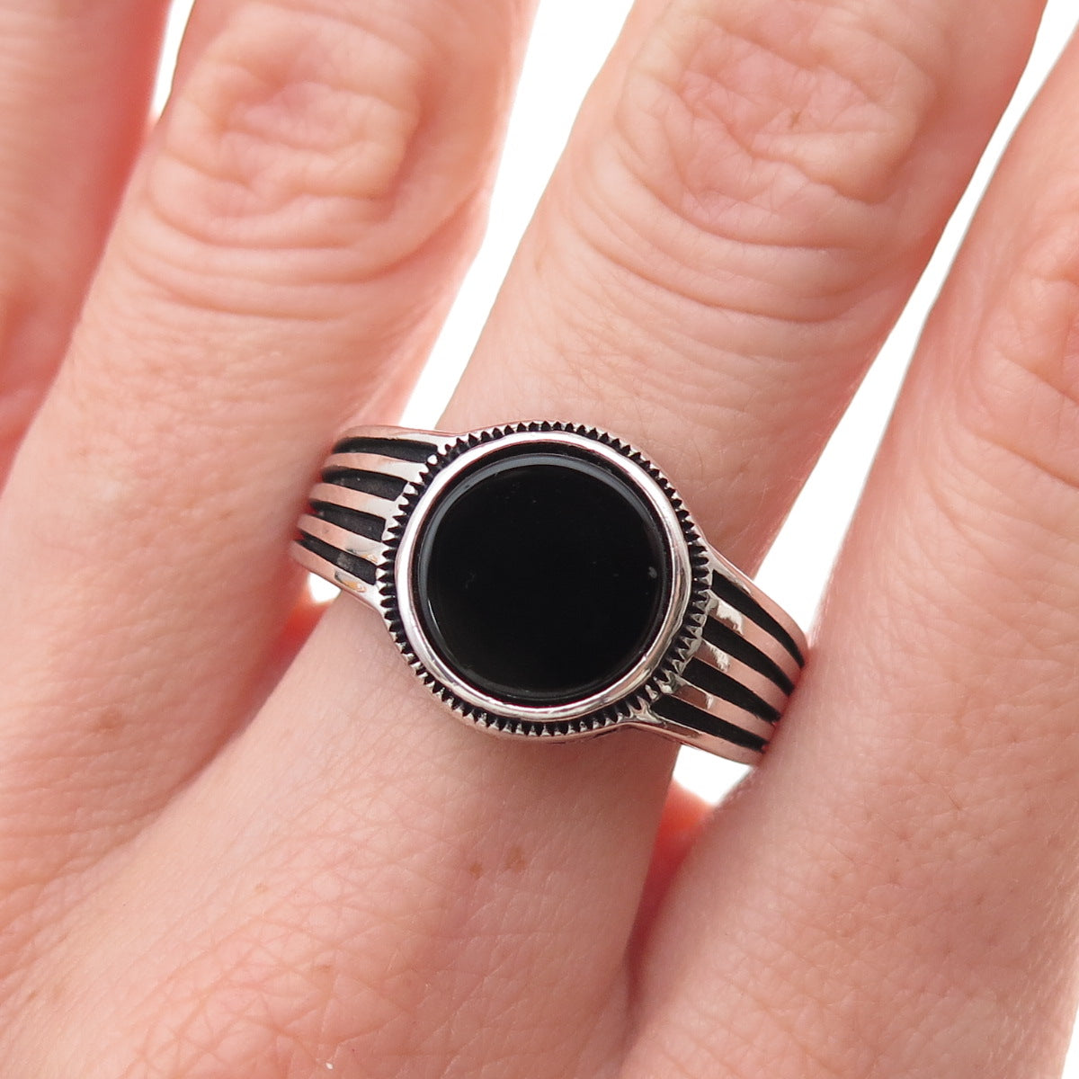 925 Sterling Silver Vintage Real Black Onyx Modernist Oxidized Ring Size 10.5