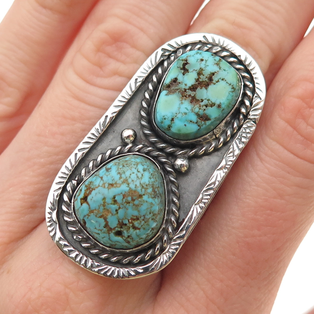 Old Pawn Sterling Silver Vintage Southwestern Turquoise Tribal Ring Size 7.25