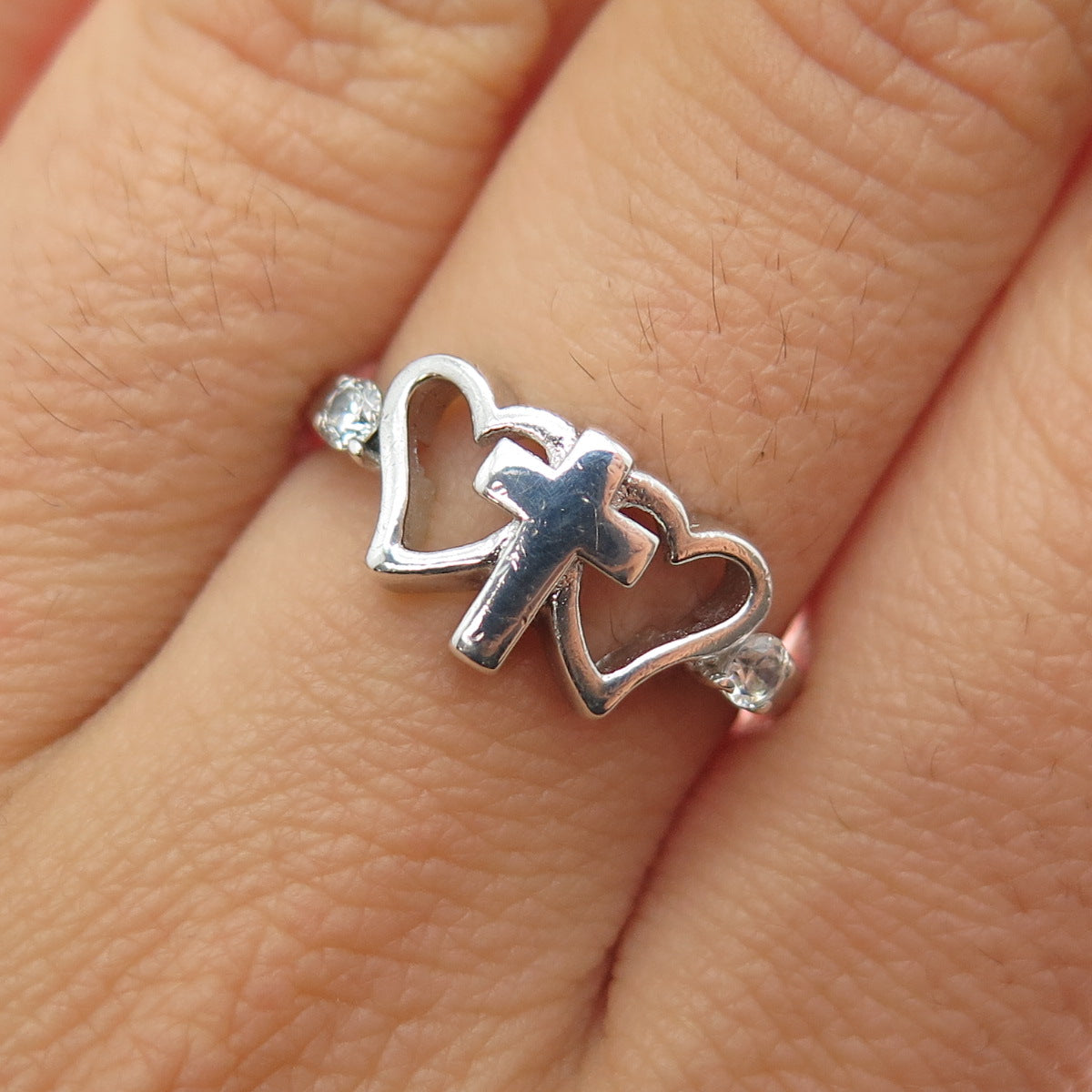 925 Sterling Silver Vintage C Z Cross Couple Heart Ring Size 7.25