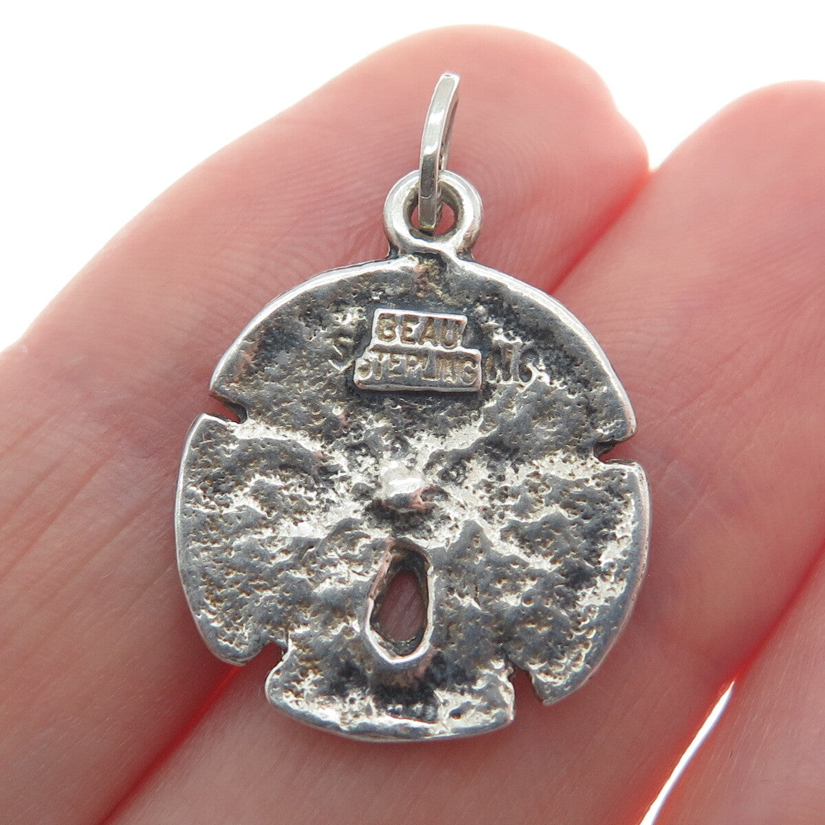 BEAU 925 Sterling Silver Vintage Sand Dollar Oxidized Minimalist Charm Pendant