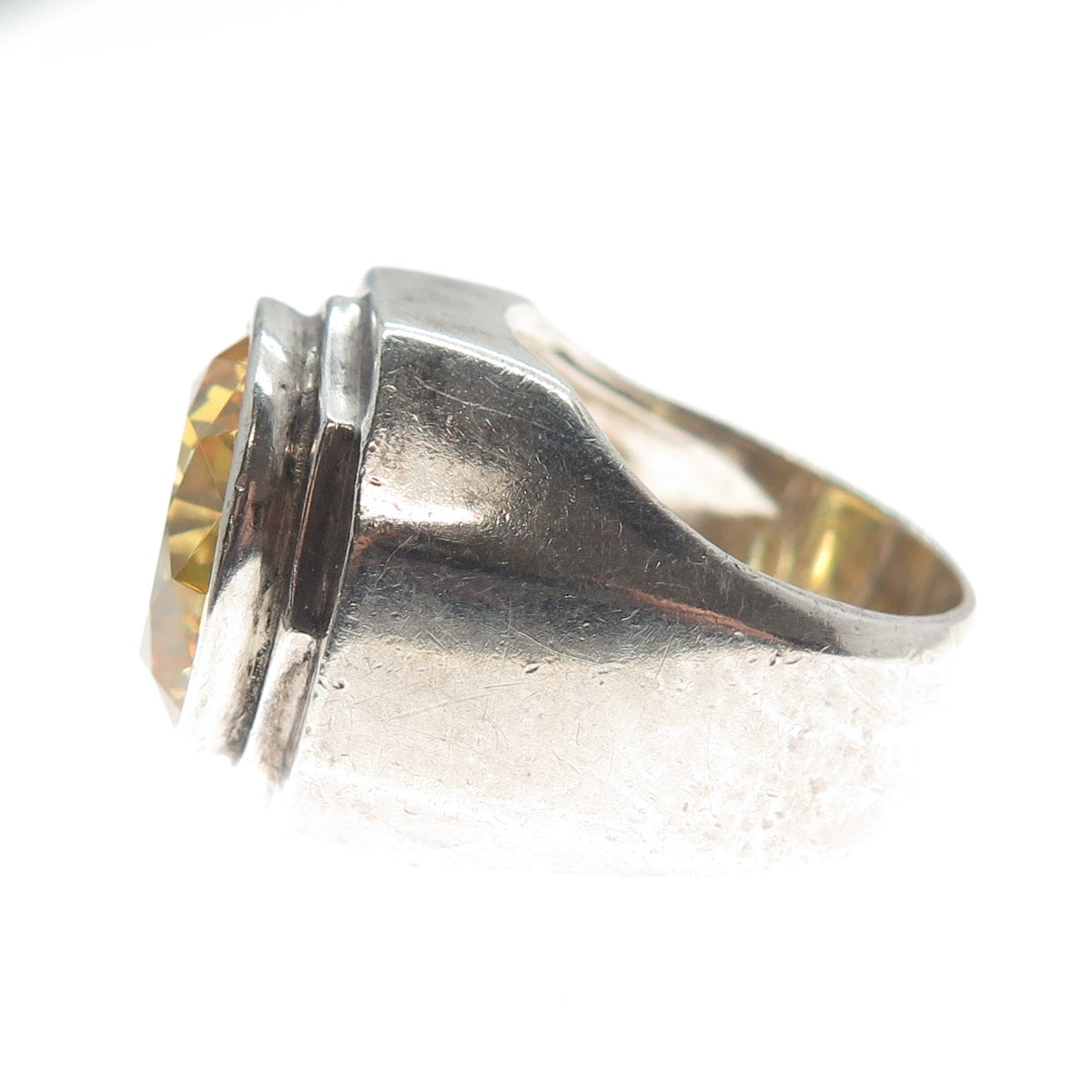 925 Sterling Silver Vintage Round-Cut Shaped Canary C Z Domed Ring Size 6.75