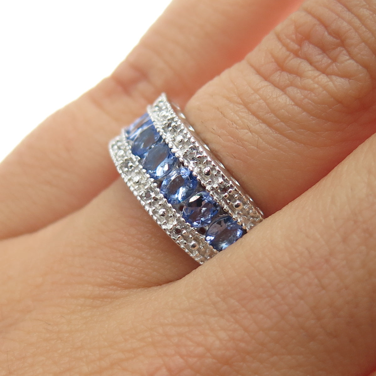 BML GEMS 925 Sterling Silver Real Oval-Cut Tanzanite & White Topaz Ring Size 6