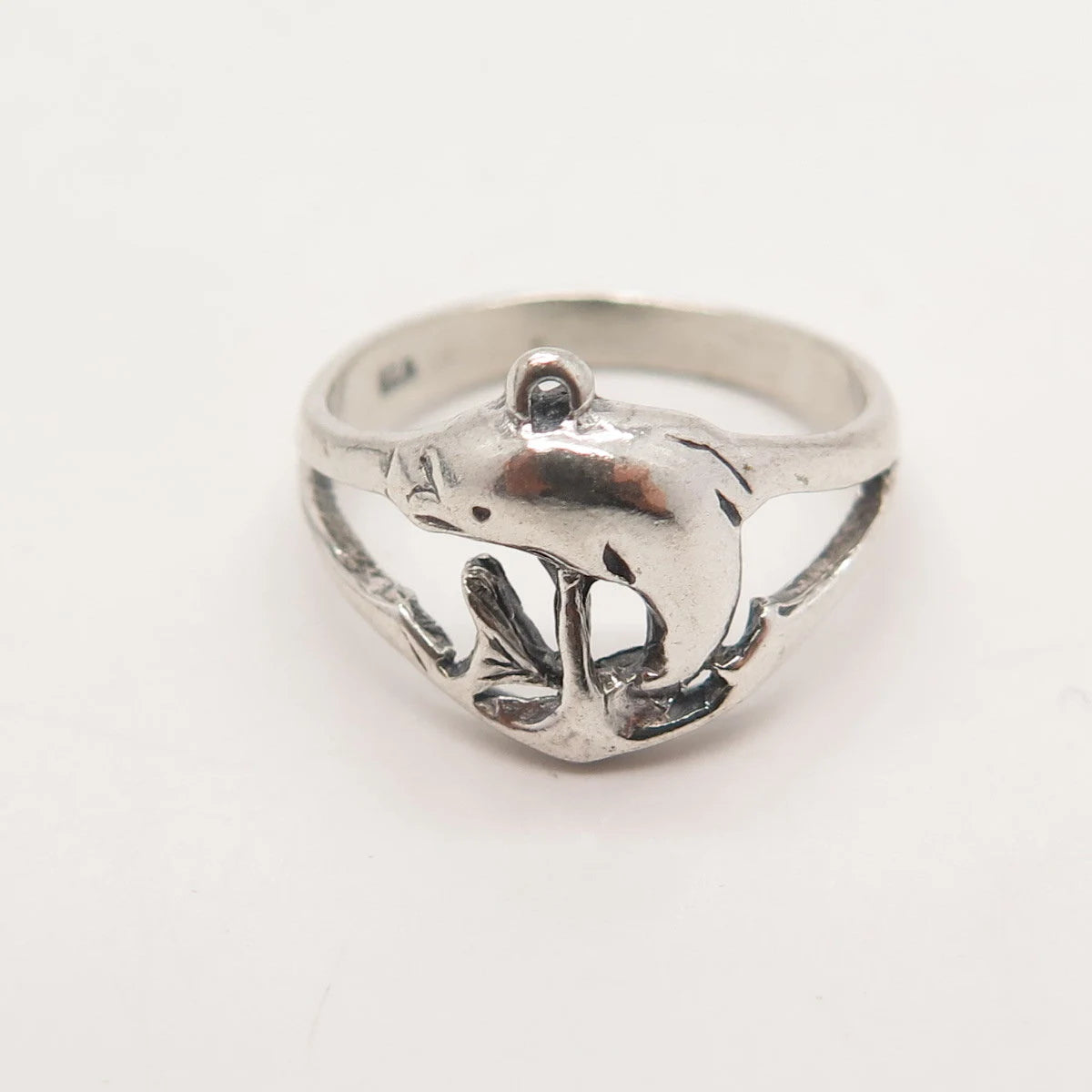 925 Sterling Silver Vintage Friendly Dolphin Ring Size 5