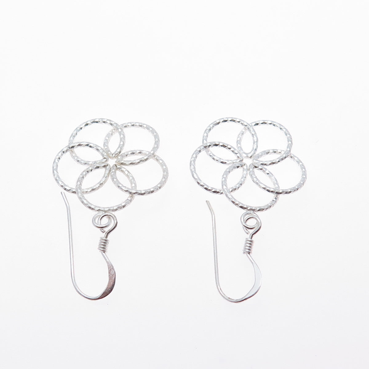 925 Sterling Silver Vintage Interlocked Circle Flower Dangle Earrings
