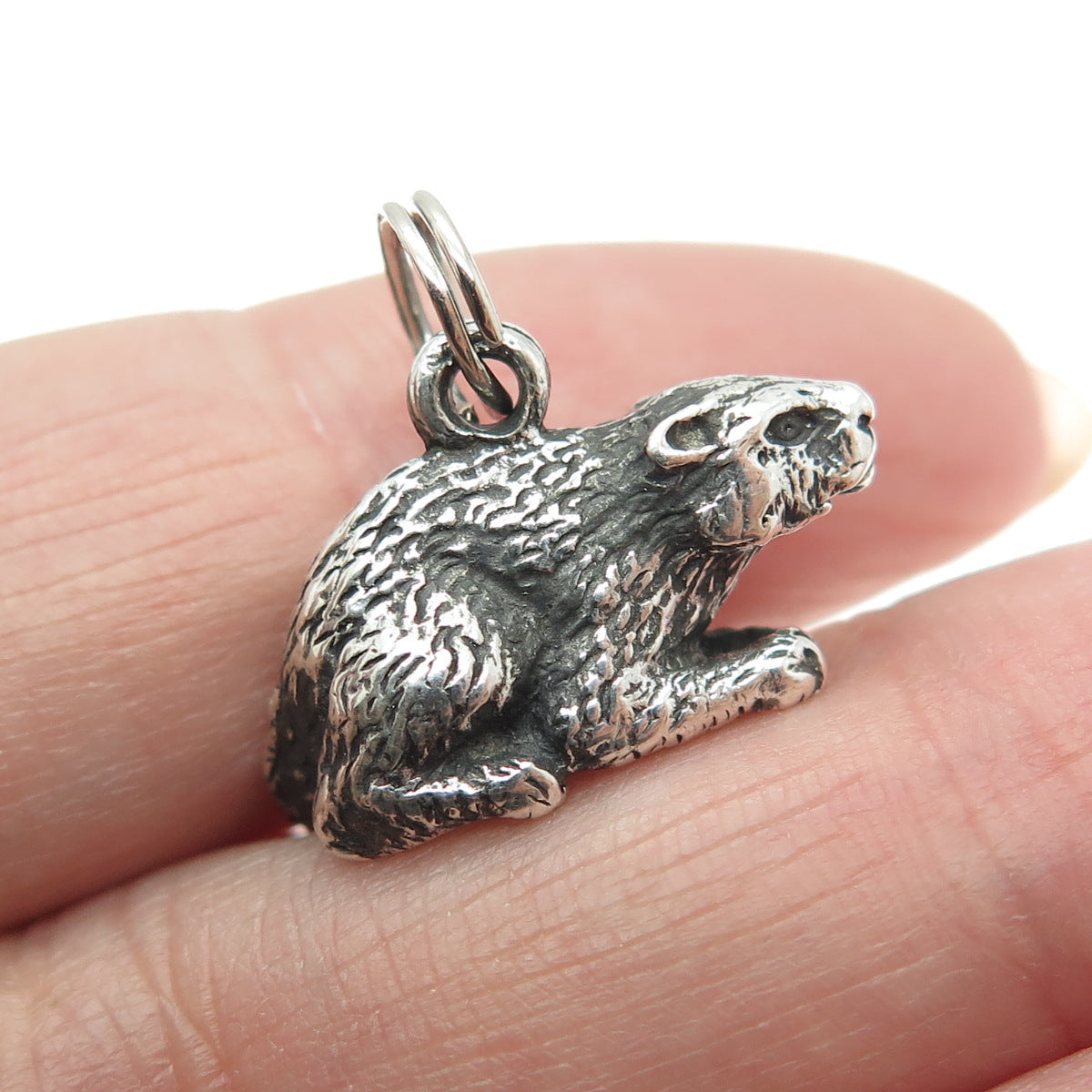 925 Sterling Silver Vintage Beaver Oxidized Minimalist 3D Charm Pendant