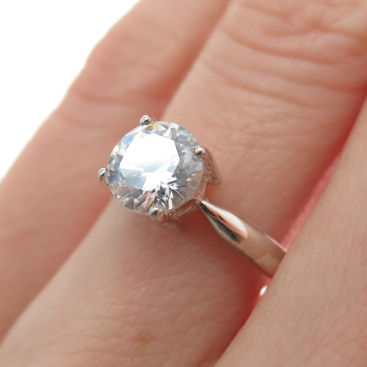 CHAPAL ZENRAY 925 Sterling Silver Round-Cut C Z Engagement Ring Size 6