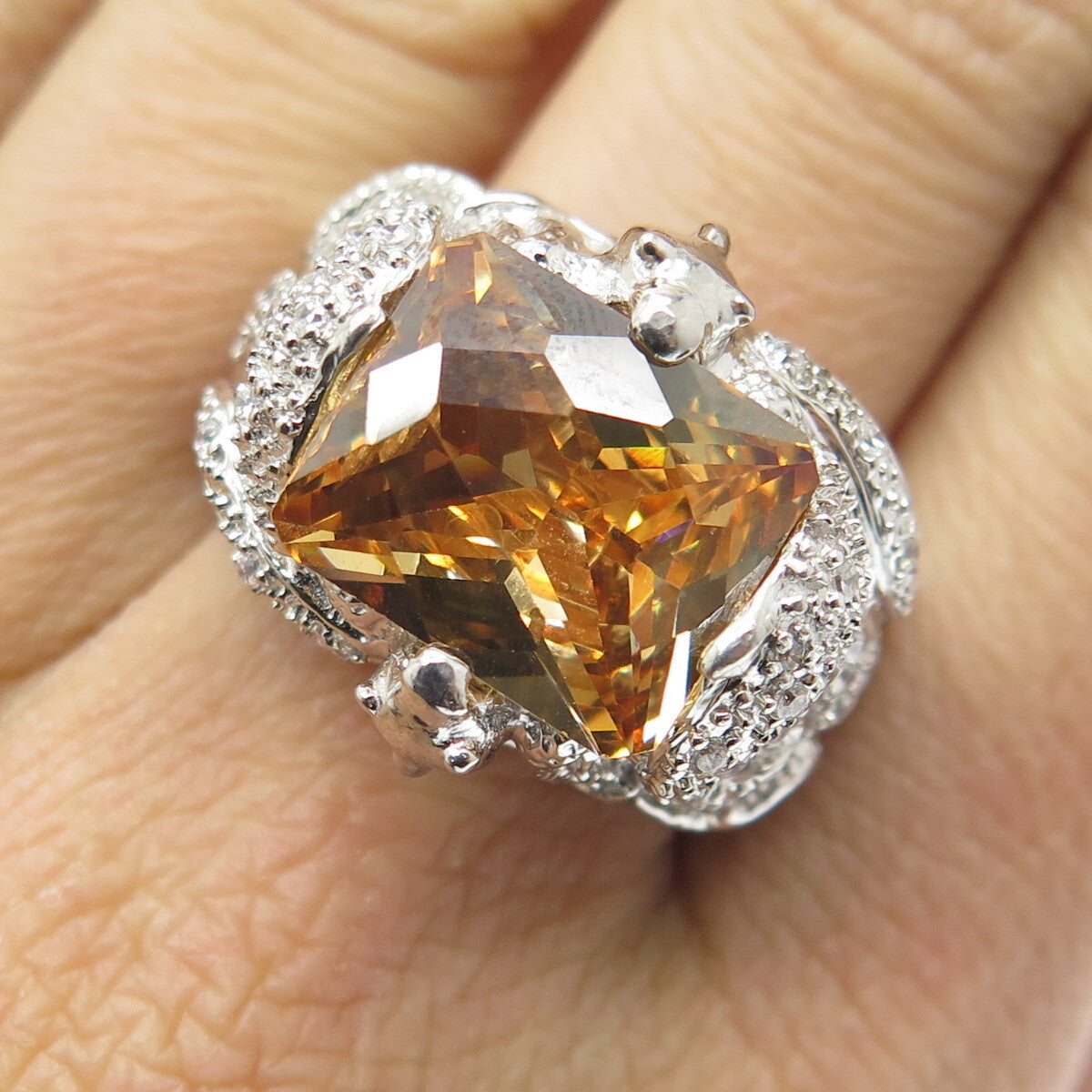 925 Sterling Silver Champagne & White C Z Ring Size 8.75