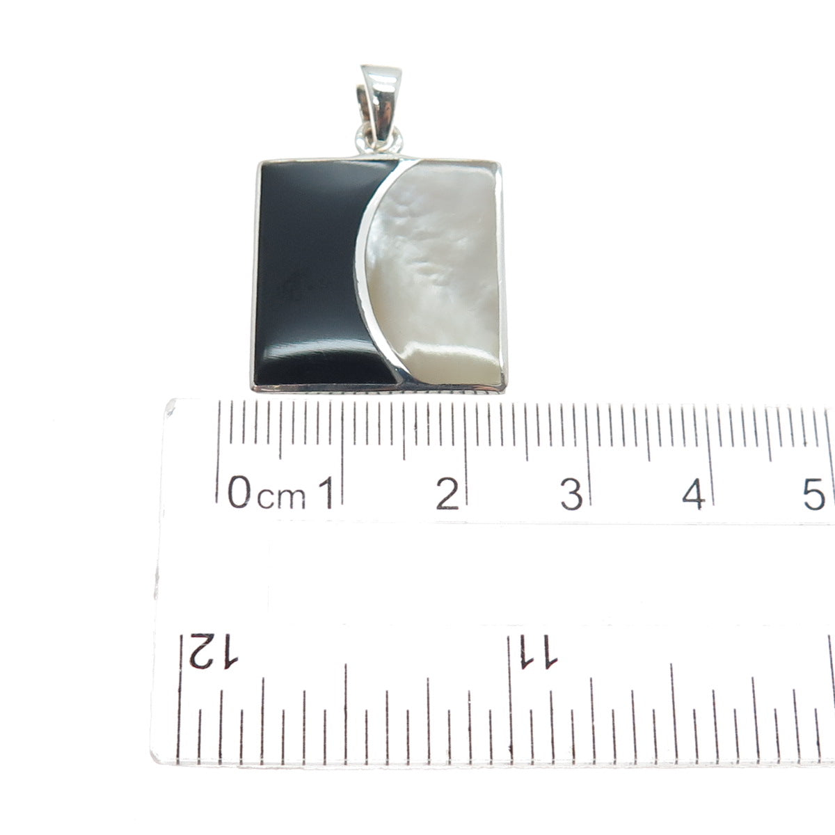 925 Sterling Silver Vintage Real MOP & Black Onyx Modernist Charm Pendant