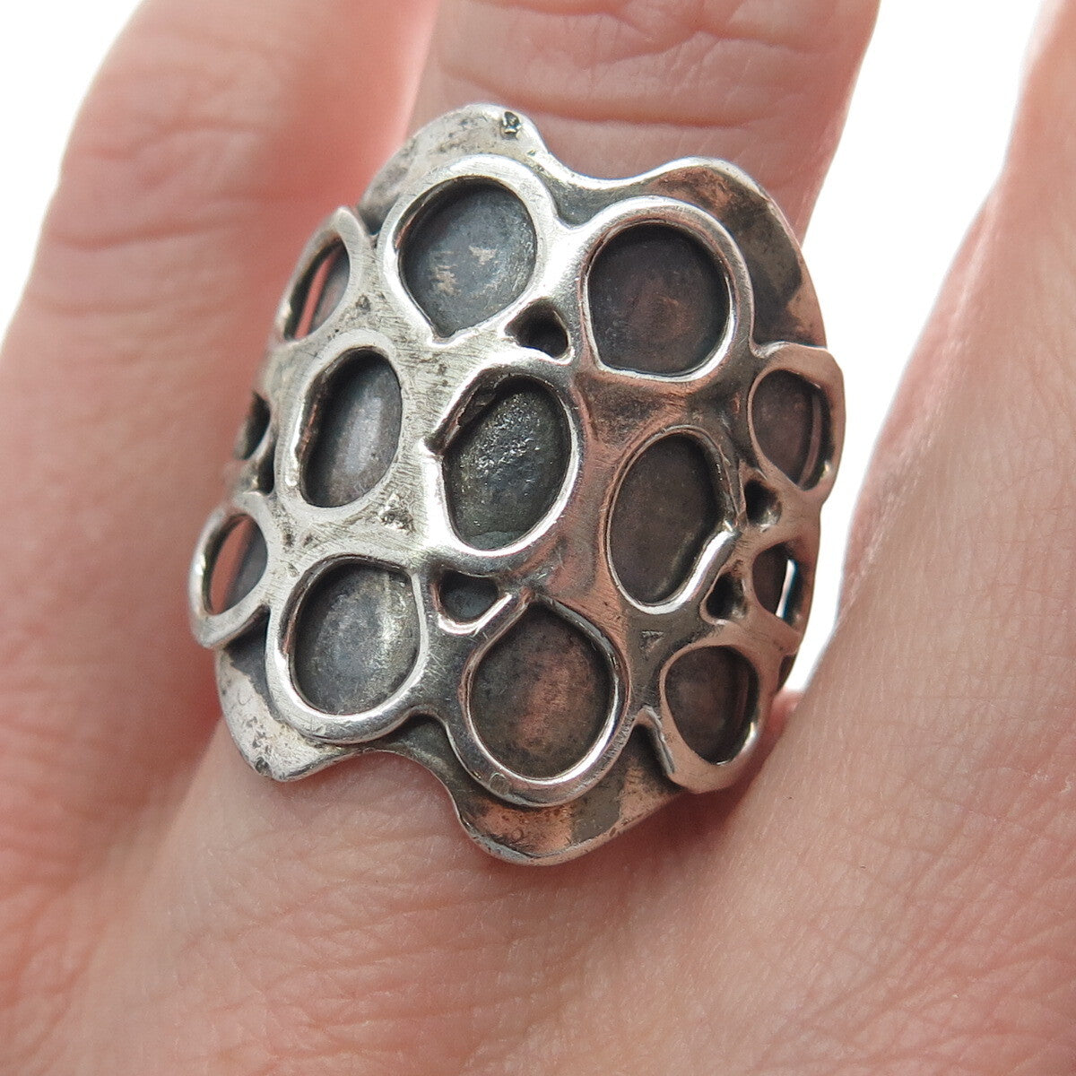 925 Sterling Silver Vintage Modernist Oxidized Ring Size 7.5